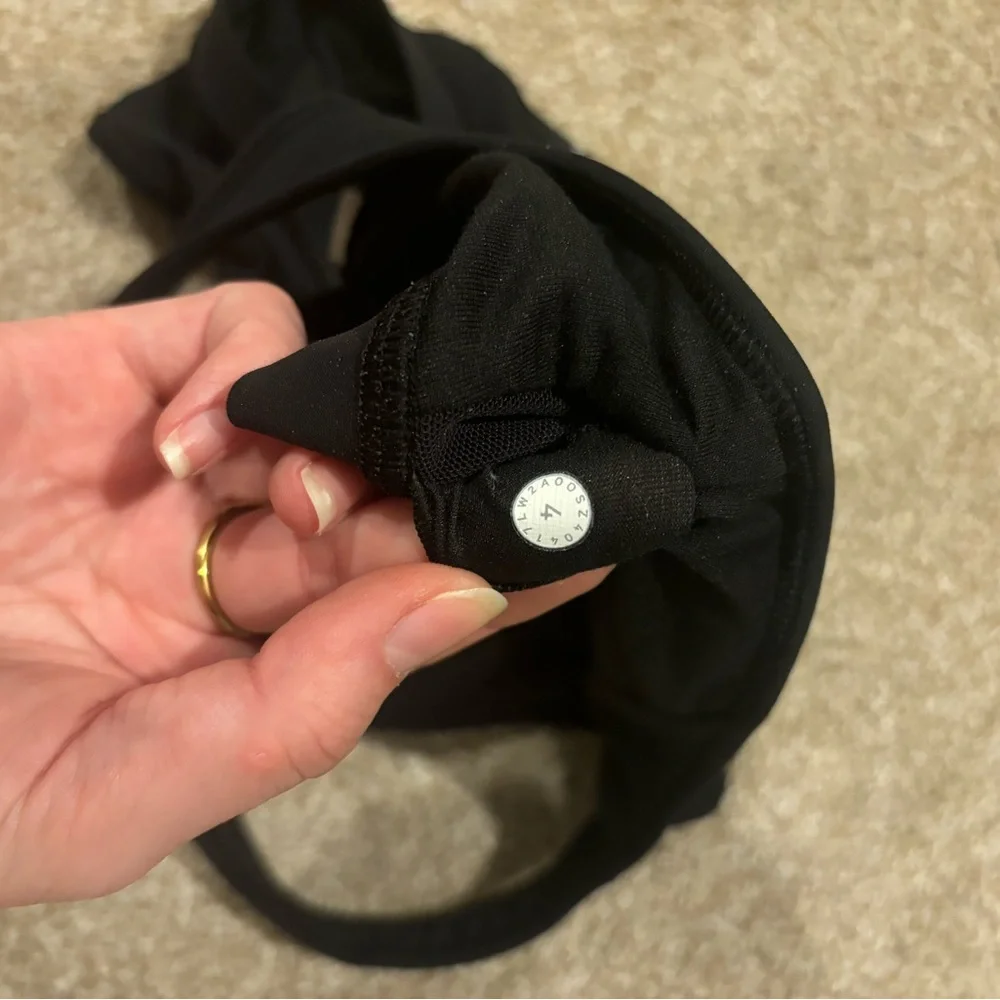 Lululemon Colour Me Quick Sports Bra (Size 4) - Picture 8 of 8